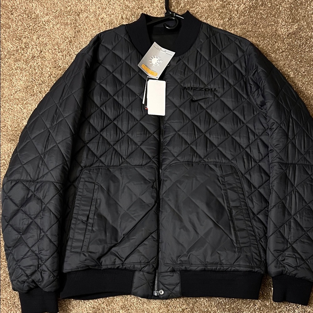 Nike Black Quilted Puffer Jacket
